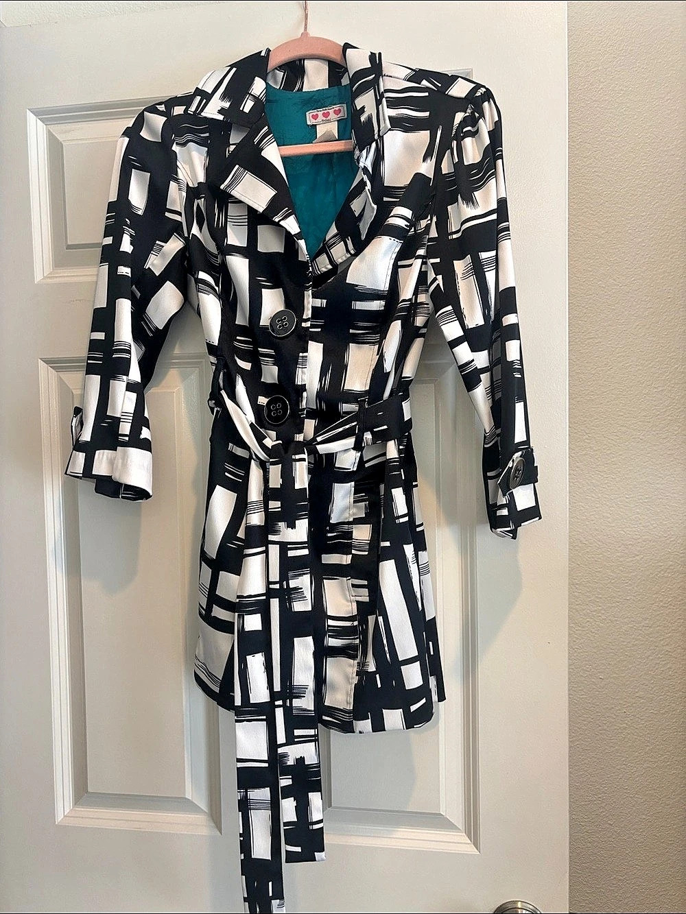 Three Hearts Geometric Trench Coat in Black & White With Belt